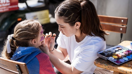 Offene Jobs im Tourismus & der Hotellerie Offene Jobs im Tourismus & der Hotellerie