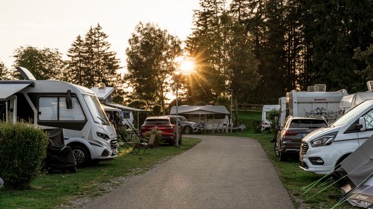 Offene Jobs im Tourismus & der Hotellerie Offene Jobs im Tourismus & der Hotellerie